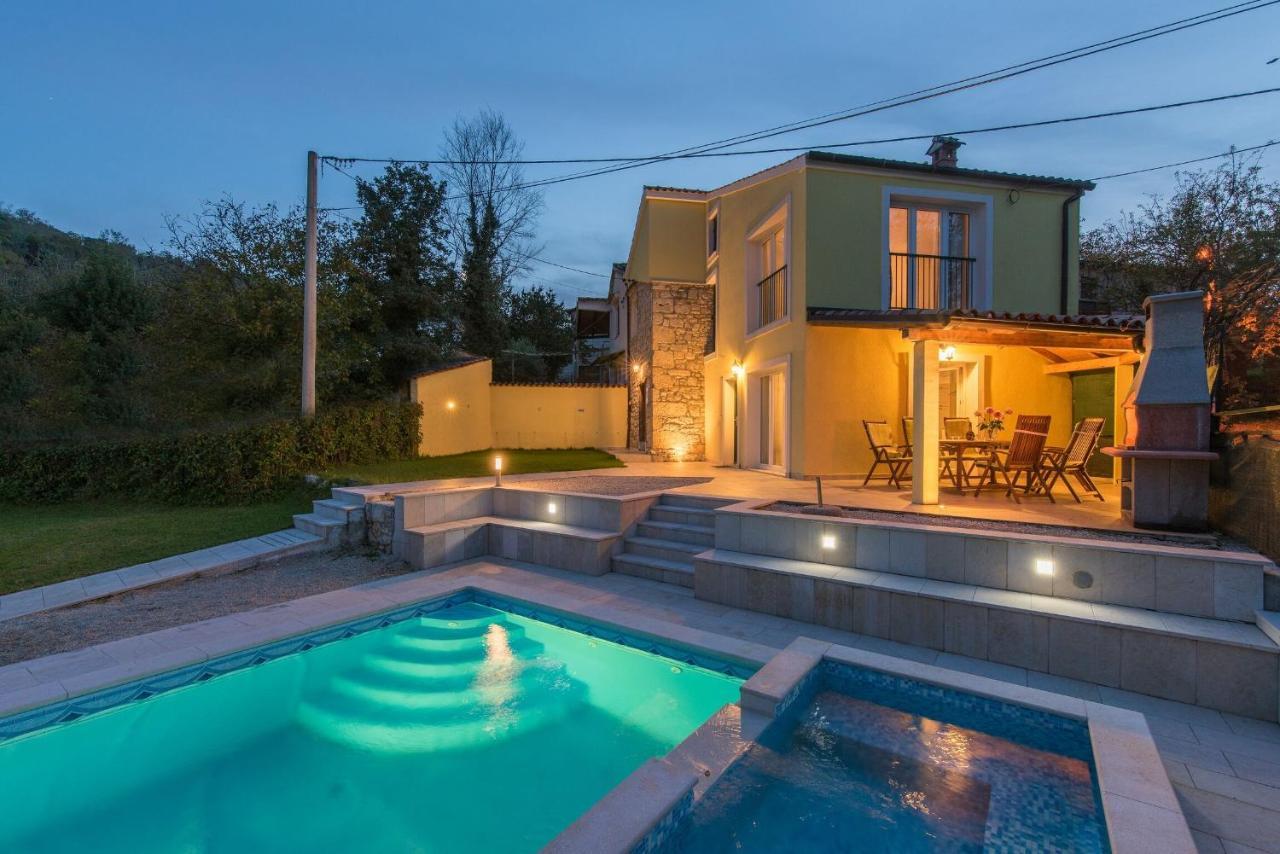 Villa Ana Motovun Exterior foto
